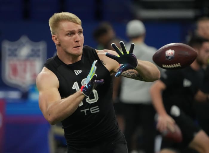 NFL draft prospect Trey McBride catches pass at NFL Combine